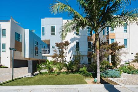 5627 W Observation Lane