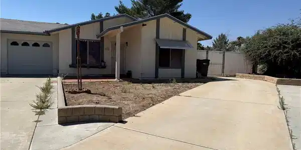 181 Leslie Court
