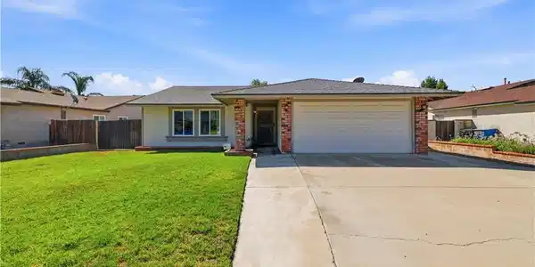 5205 Humbolt