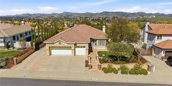 42715 Mountain Shadow Road