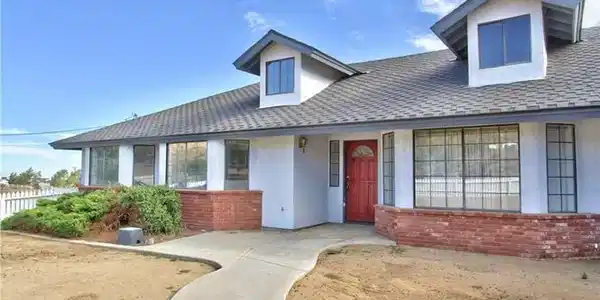 8441 Sierra Vista