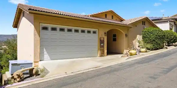 15615 Vista Vicente Drive