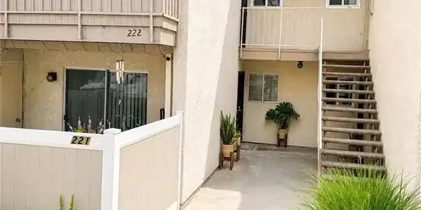 8990 19th