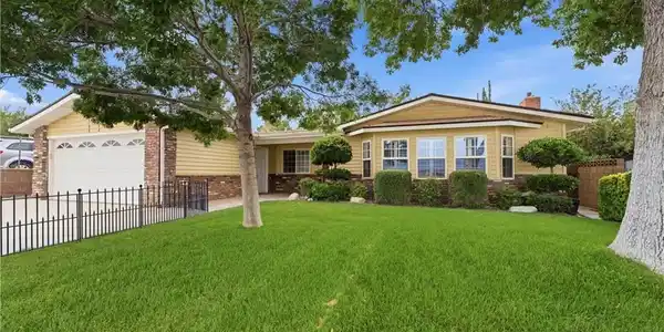 42123 45th Street W