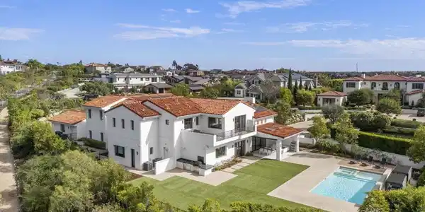 6370 Carmel View South