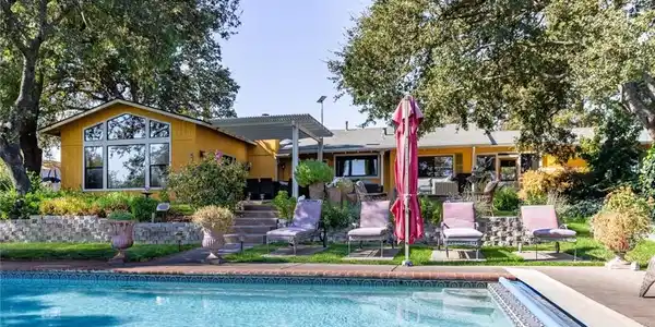 2985 Templeton