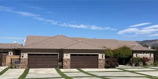 10338 Jocelyn Lane