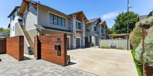 363 Saint Mary St