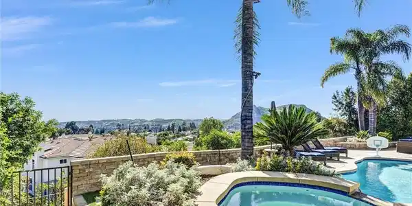 7315 Rutherford Hill