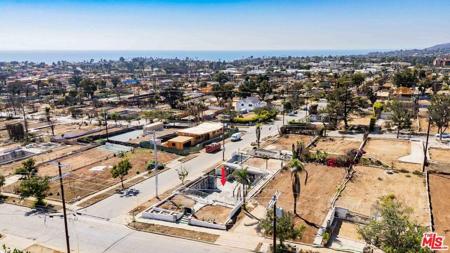 1101 Chautauqua Boulevard