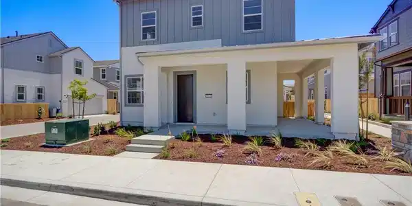 213 Kitty Hawk Court