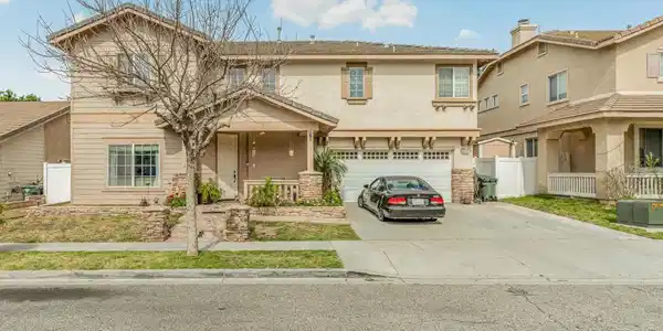 922 Hinckley Lane