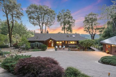170 Fox Run