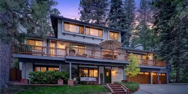 360 Riviera Drive