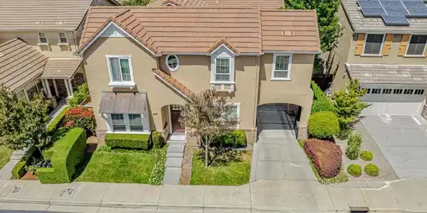 5812 Cajon Way