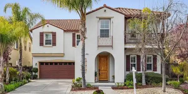 624 Dromana Ct
