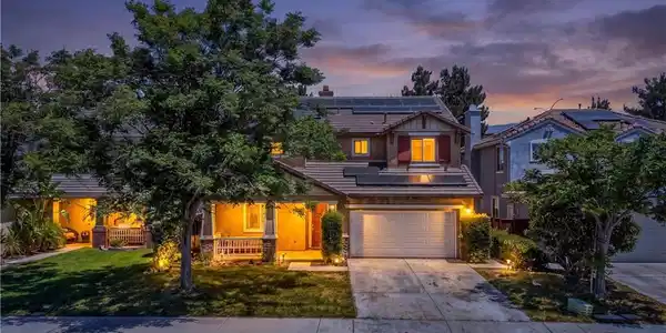 1512 Leland