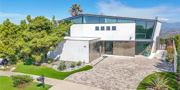 3144 Alta Laguna