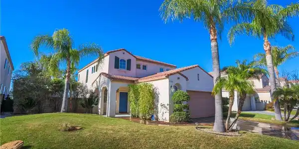 27604 Redwood Way