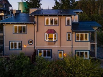 107 Dolphine Avenue