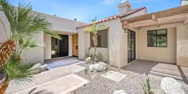 10403 Sunningdale Drive