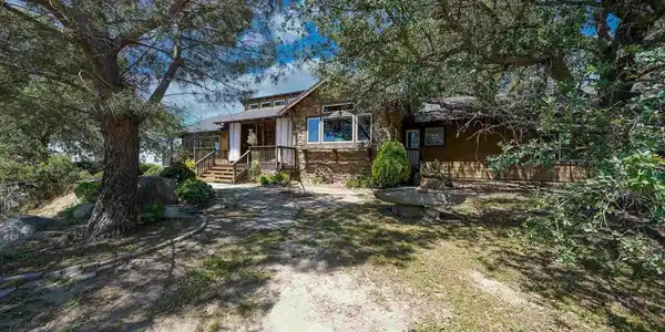 21057 Sutherland Dam Road