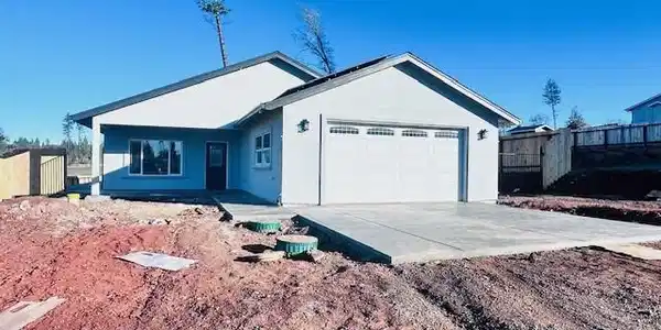 839 Central Park Drive