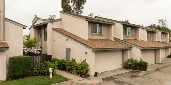 861 S Mountain
