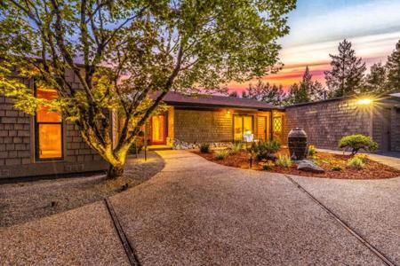 800 Rancho Prieta Road