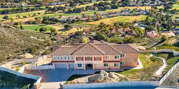 38000 Via Vista Grande