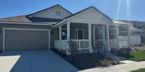 388 Wisteria Street