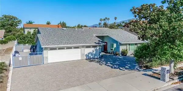 1817 Balboa Way