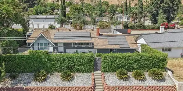 10065 Foothill