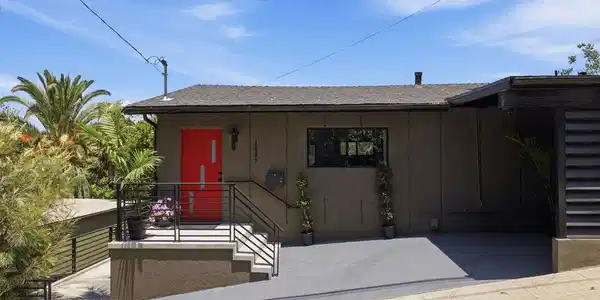 1621 Bridgeport Drive