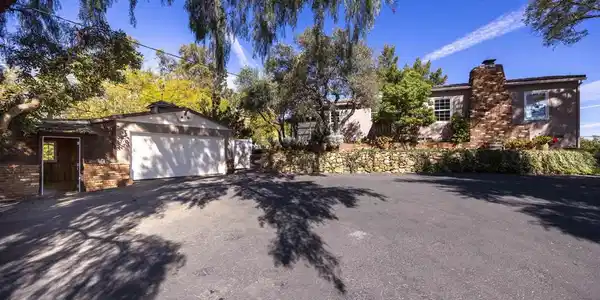 1820 Grove Road