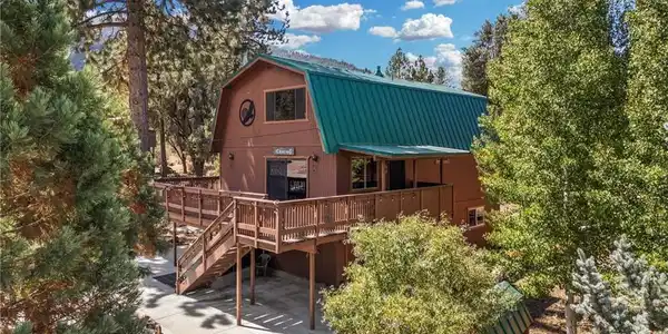 2529 Cedarwood Drive