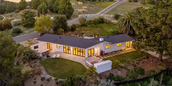 1178 Shannon Lane