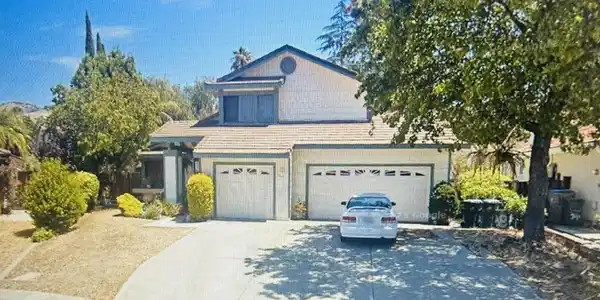 3449 Ambum Avenue