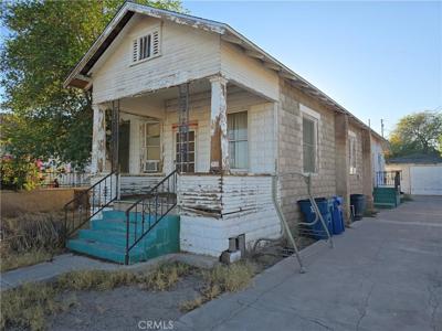 618 Palm Way