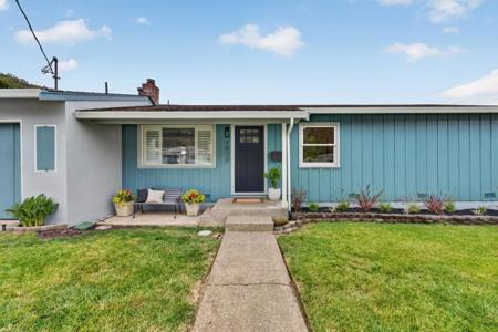 1012 Rio Vista Drive