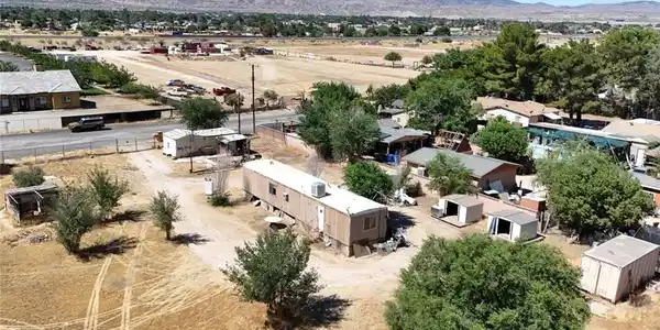 9172 E Avenue S-8