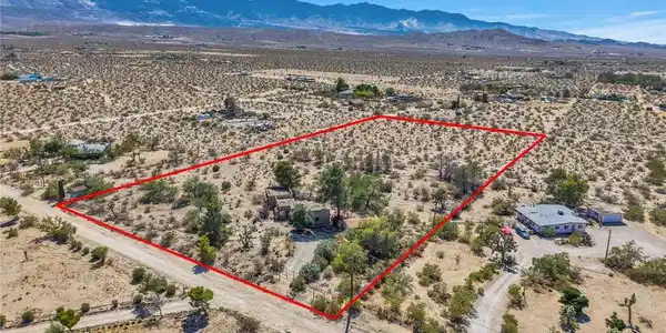 8960 Anza Trail