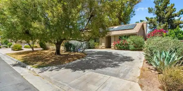 73816 White Sands Drive