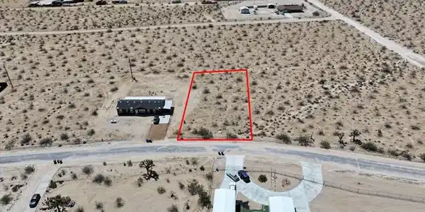 131 LOT 4th Street