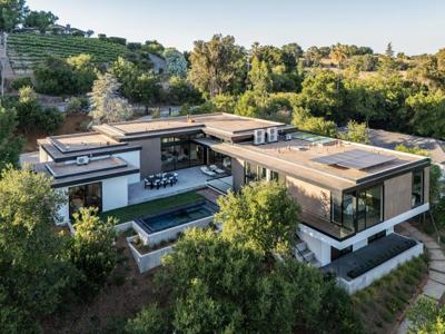 25251 La Rena Lane