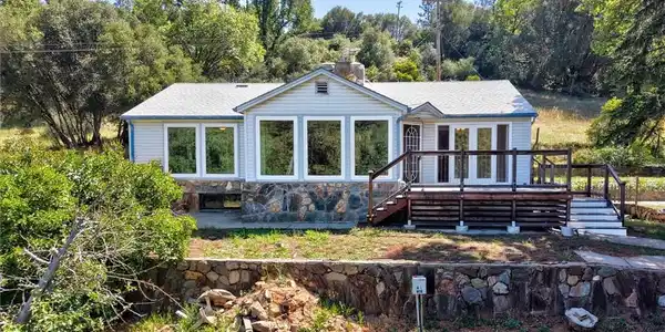 6576 Highway 140