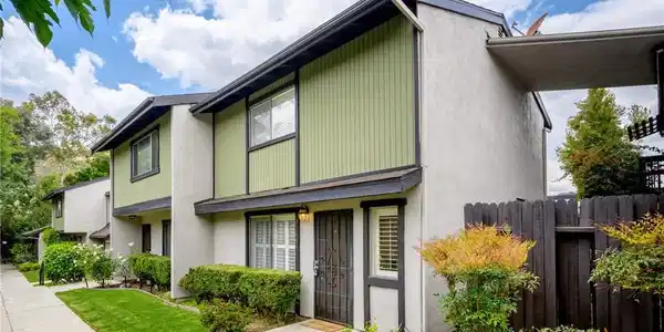 8744 1/2 Wyngate Street