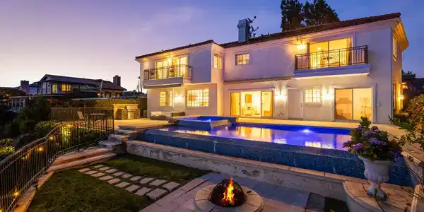 1957 Linda Flora Drive