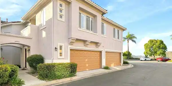 10970 Ivy Hill
