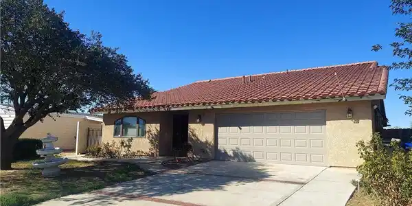 16340 Camelback Drive